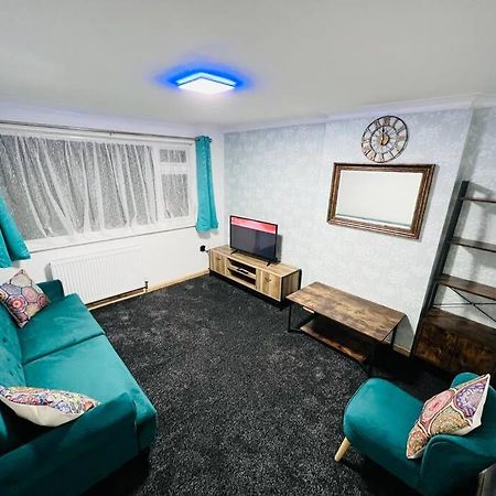Cozycomfy Apartment Лестер Екстер'єр фото