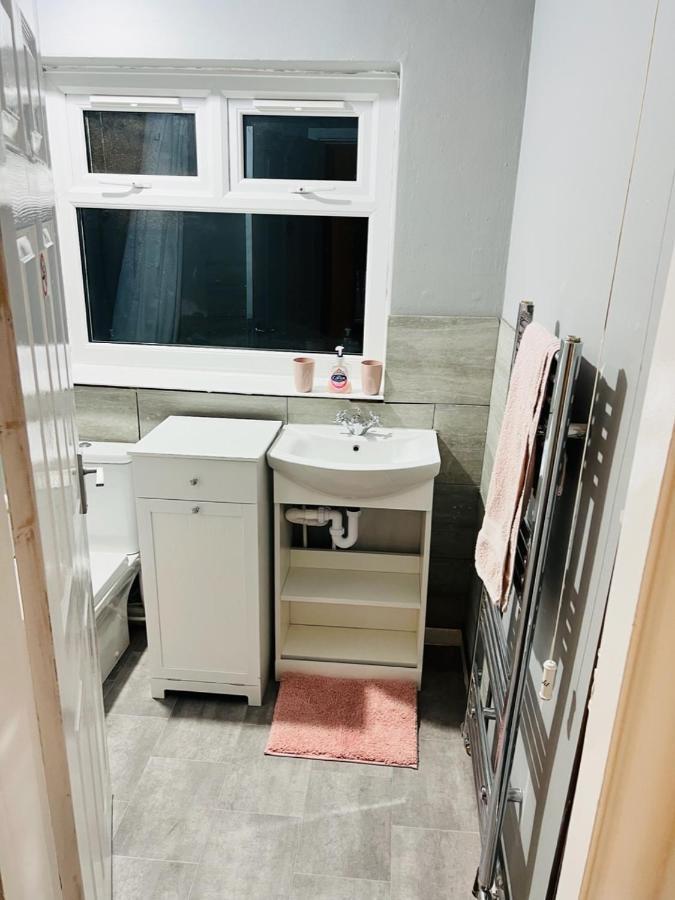 Cozycomfy Apartment Лестер Екстер'єр фото